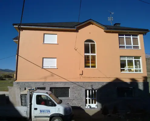 28102010004